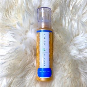 Rhonda Allison Pumpkin Cleanser